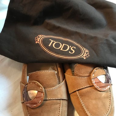 Mocassini Tod's in pelle scamosciata