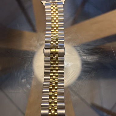 Link bracelet for Apple Watch
