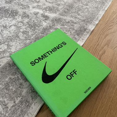Buch Nike x Off-White