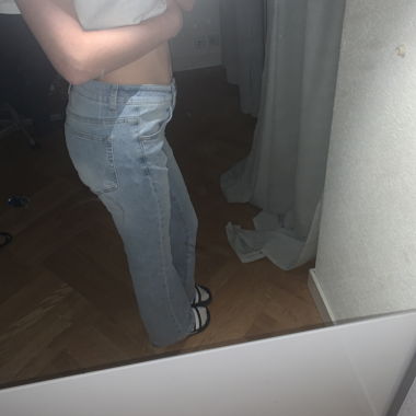 jeans a zampa