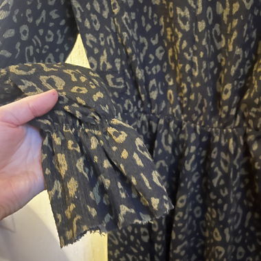 Zara Kleid mit Leopardenmuster