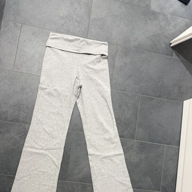 Pantalon pattes d'éléphant gris