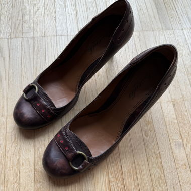 Vintage Pumps