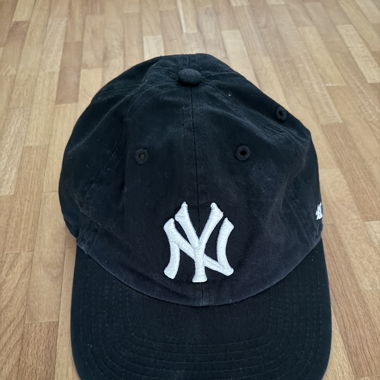 ‘47 NEW YORK Yankees Raise Basic Unisex Cap