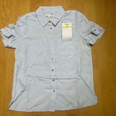 Light Blue Short-Sleeve Blouse XXS