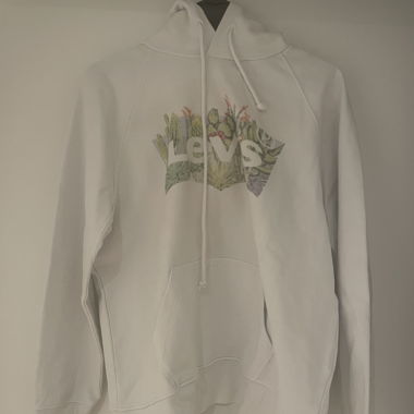 Hoddie Levis