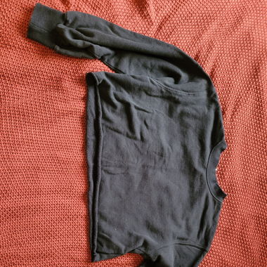 Cropped sweater
