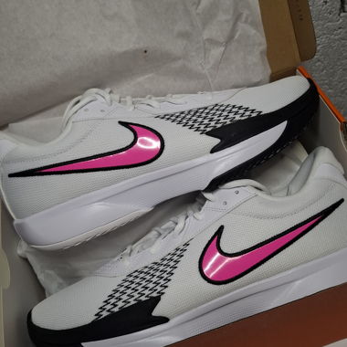 Nike GT Cut Academy white and pink