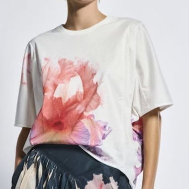 T-shirt e gonna del marchio High, taglia 34