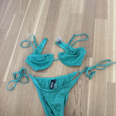 Ensemble bikini triangle Green