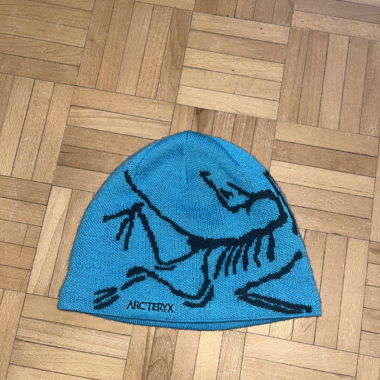 Bonnet Arcteryx Bird Head