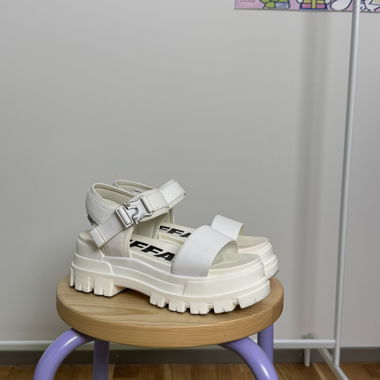 buffalo platform sandals 