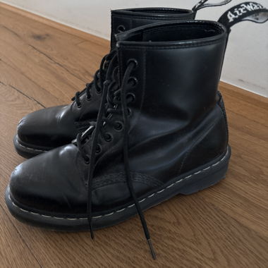 Dr Martens