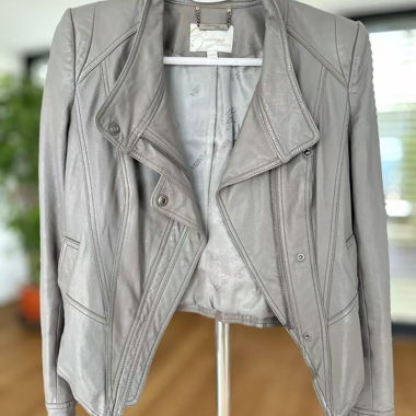 Stylish Grey Leather Jacket – Vero Moda