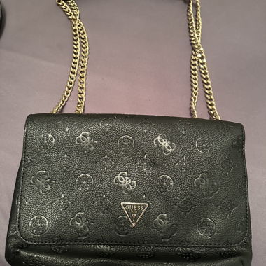 Guess Tasche schwarz