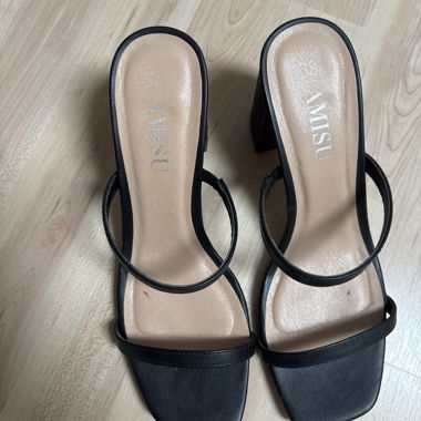 Scarpe con tacco