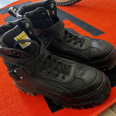 Buffalo shoes, size 41