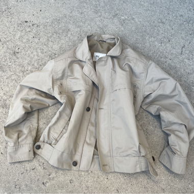 Veste beige légère zippée style trench