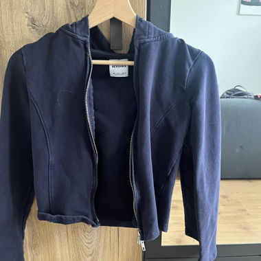 Veste à capuche navy Bershka