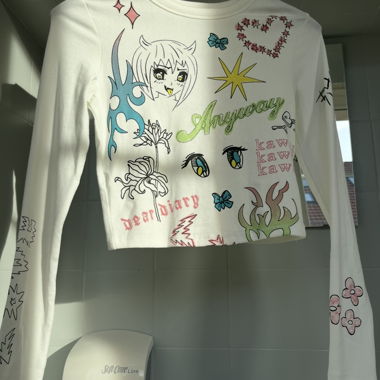 Stylisches Crop Top Anime 