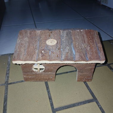 Maison rustique en bois pour petits animaux