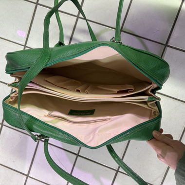 Grune Leder-Umhaenge Laptoptasche