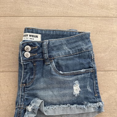 Pantaloncini di jeans corti