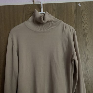 Kragen pullover dünn