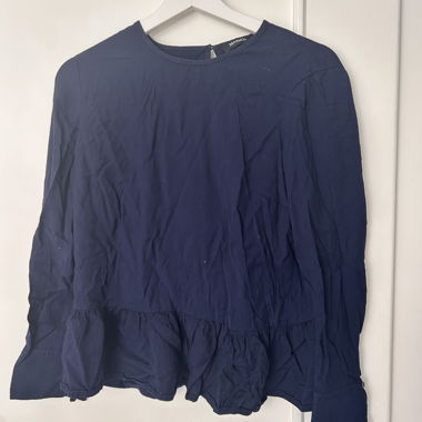 Max&Co navy blouse