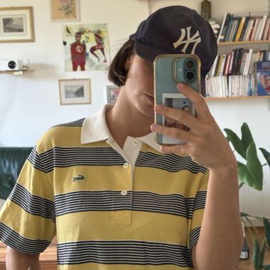 Polo Lacoste rayé jaune
