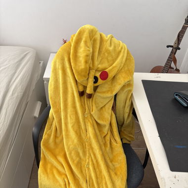 Kigurumi Pikachu
