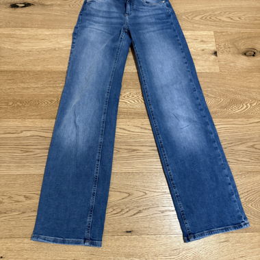 Jeans svasati blu a vita bassa
