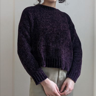 Violetter Pullover