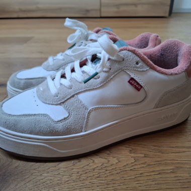 Sneaker Levi's