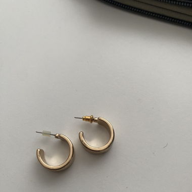 golden hoops