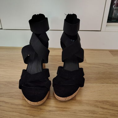 Sandales à plateformes compensées noires