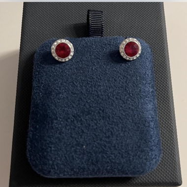 Boucles d’oreilles, Swarovski rouge et argenté