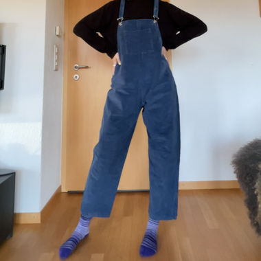 Latzhose dunkelblau