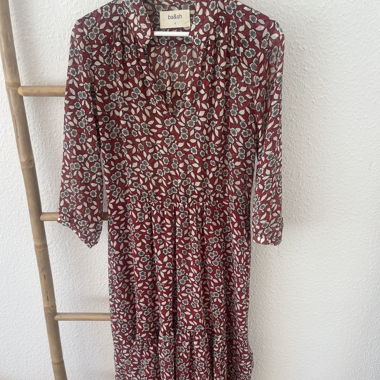 ba&sh floral dress - Model Bonnie