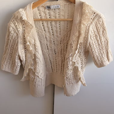 Zara Lochmuster-Gilet