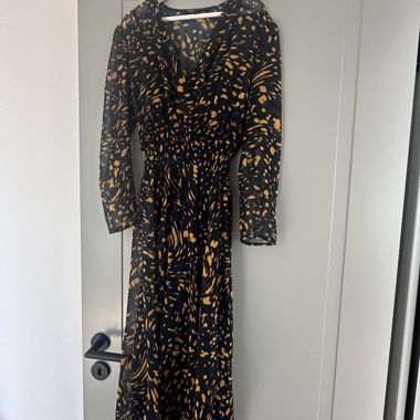 Robe Maje
