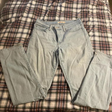 Levis Jeans