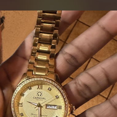Orologio “Carnival” tono oro