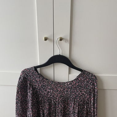 Kleid mit Blümchen