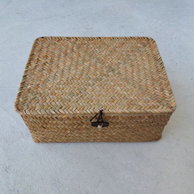 Woven storage basket