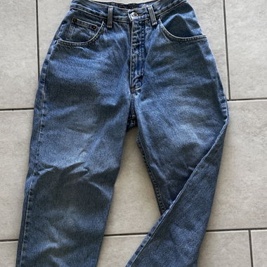 Vintage Jeans mit hoher Taille