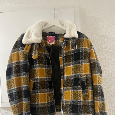 Gelb-schwarz karierte Jacke, ungetragen