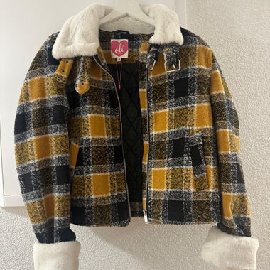 Gelb-schwarz karierte Jacke, ungetragen