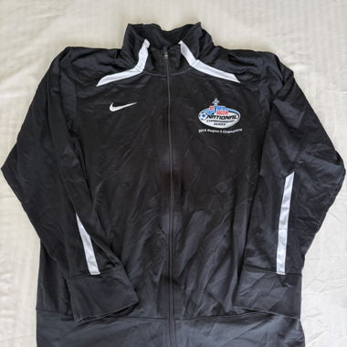 Sportliche Nike-Sportjacke schwarz