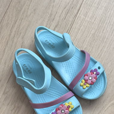 Crocs fille taille 27-28